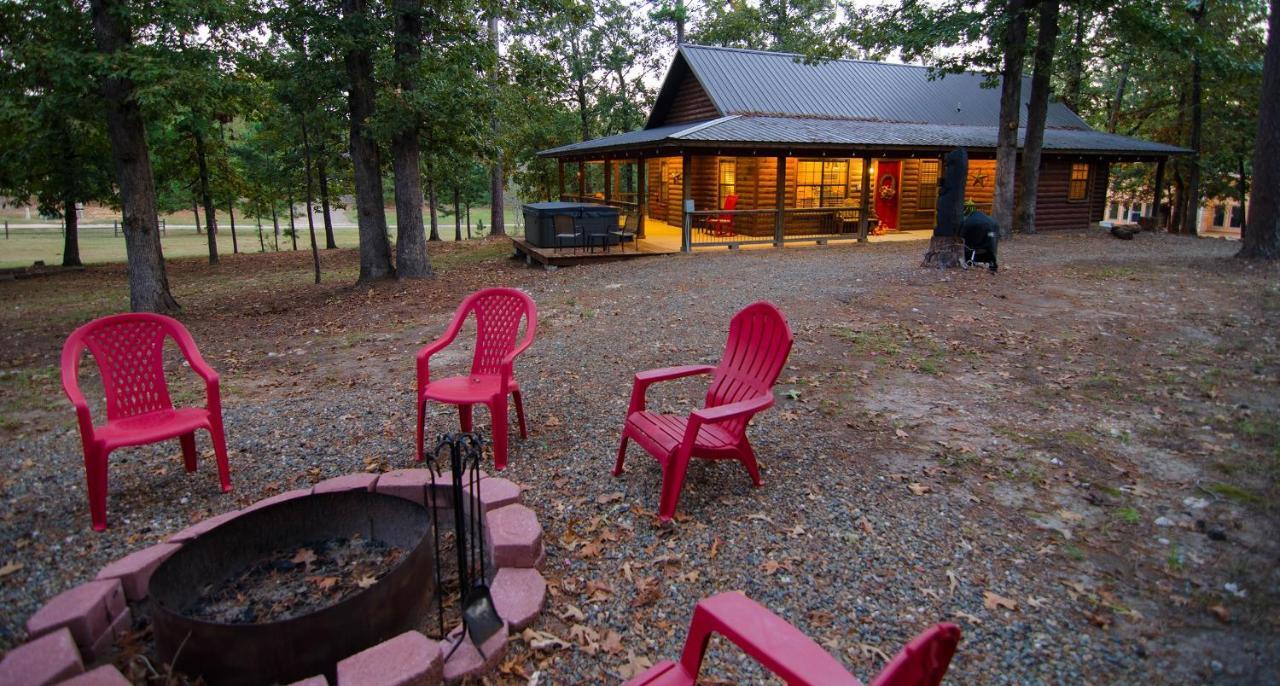 Villa Shine On Harvest Moon W Bbq Broken Bow Exterior foto