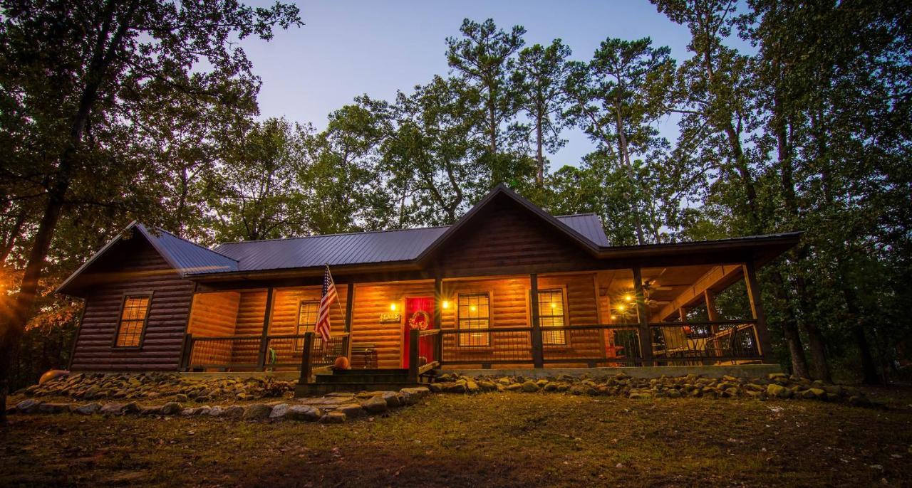 Villa Shine On Harvest Moon W Bbq Broken Bow Exterior foto